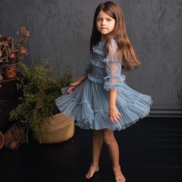 Mėlyna puošni tiulio suknelė mergaitei